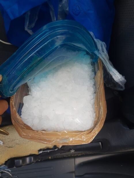 Policía de Ecatepec detiene a presunto tráficante; tratan de interceptar la patrulla