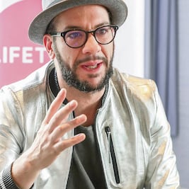 Encontrar una pareja es como cocinar un platillo gourmet: Faisy