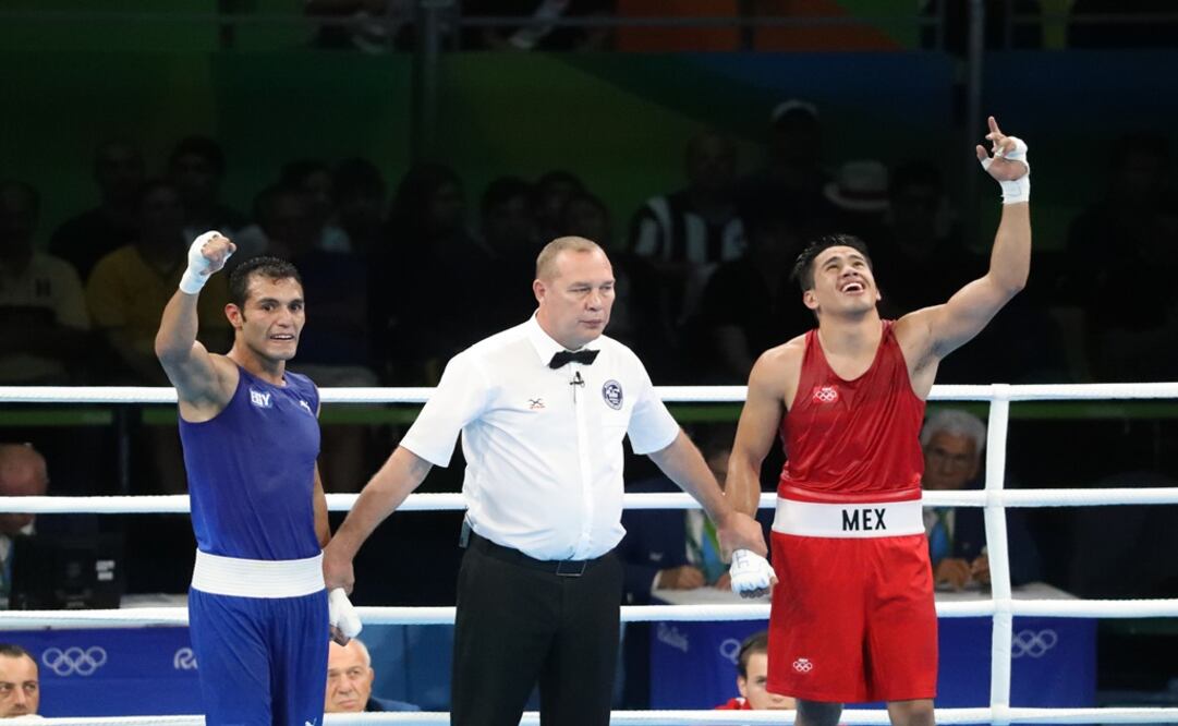 El boxeador mexicano y originario de Chihuahua, Misael Rodríguez, se mostró emocionado luego del veredicto final del referí que le otorgaba la medalla de bronce en los JO Río 2016.