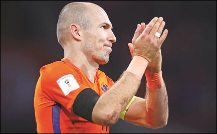 Arjen Robben saldrá del retiro
