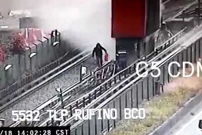 Se registra corto circuito en Metro Xola