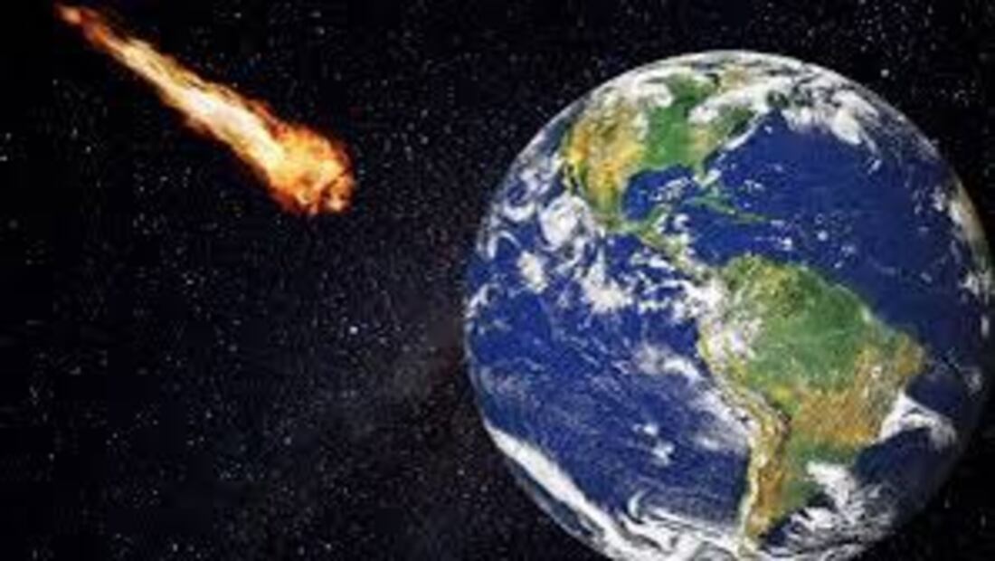La vigilancia constante del espacio y el desarrollo de tecnologías de defensa planetaria son claves para minimizar los riesgos en el futuro. Fuente: Freepik.