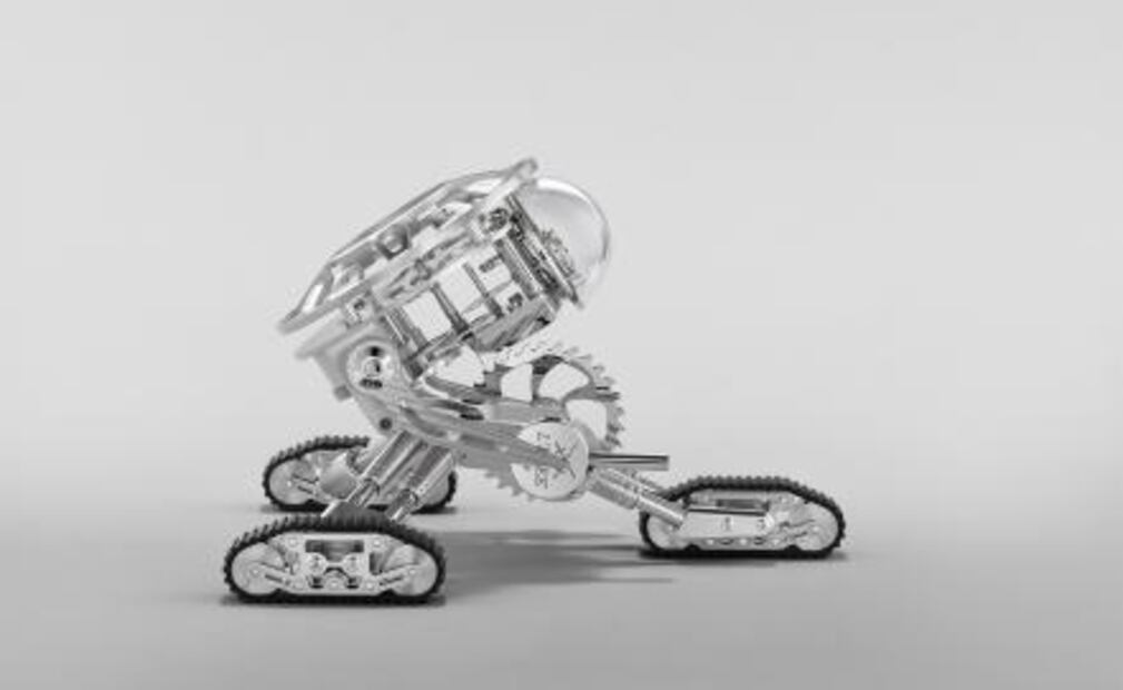 MB&F y L'Epée 1839 presentan un tanque horológico