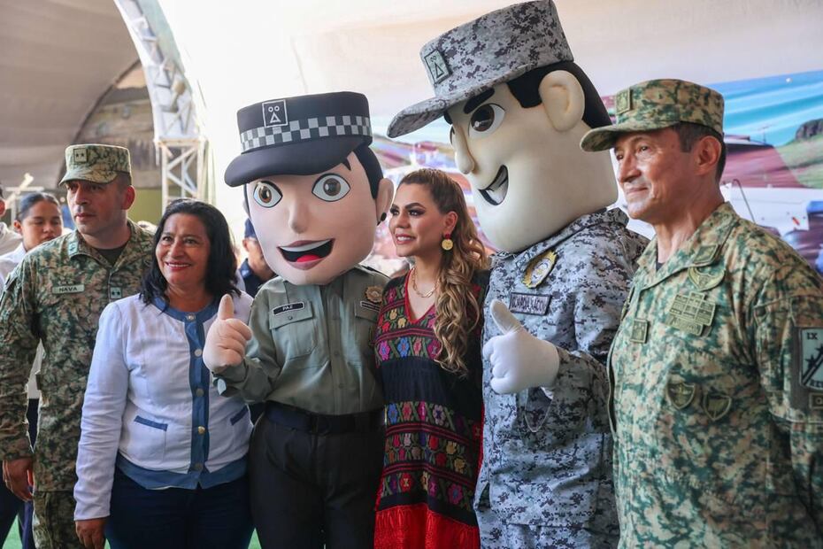 Durante la inauguración de la Exposición Militar “La Gran Fuerza de México”, la gobernadora Evelyn Salgado elogió la labor de los integrantes del Ejército Mexicano para preservar la paz y la ayuda que brindan a la población durante los huracanes Otis y John. (Foto: especial)