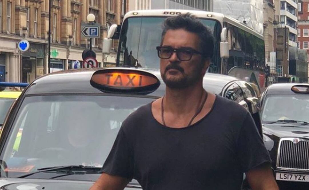 Arjona disfruta no ser reconocido en todos los lugares a donde viaja  FOTO: INSTAGRAM