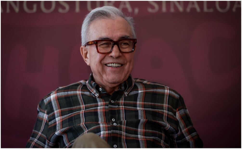 Rubén Rocha durante una gira de trabajo por el municipio de Angostura, Sinaloa (30/10/2024). Foto: Oficial