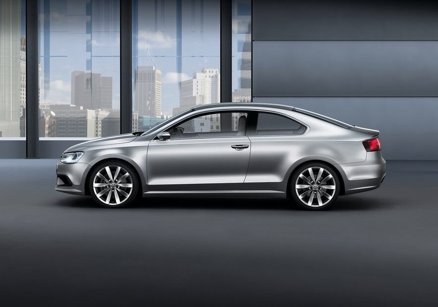 Este coupé era un híbrido que inauguró una nueva etapa de diseño en la marca.