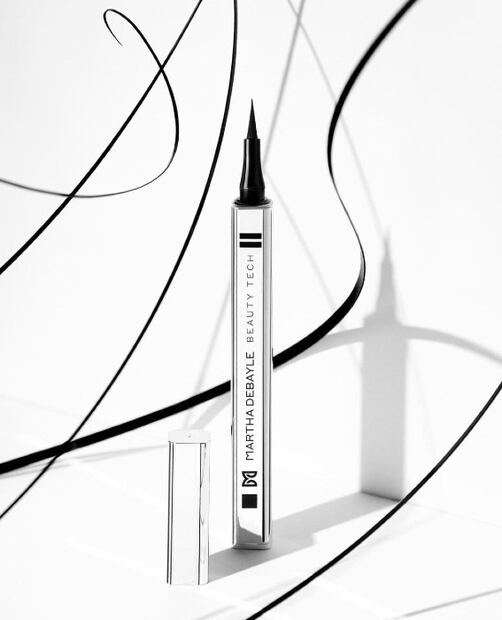 Martha Debayle anuncia el lanzamiento de su línea de maquillaje 