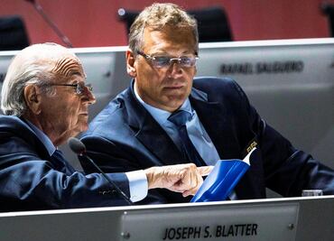 FIFA rebaja dos años la suspensión de Valcke