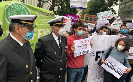 Protesta de Marina Mercante bloquea el Senado