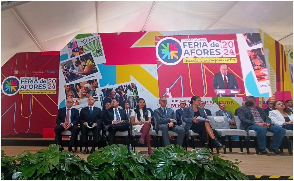 Feria de Afores 2024. Foto: X (@arturorangelbm)