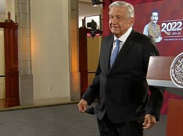 AMLO calcula que le den 30 mil pesos al mes de pensión del ISSSTE porque "cumple con los años trabajados"