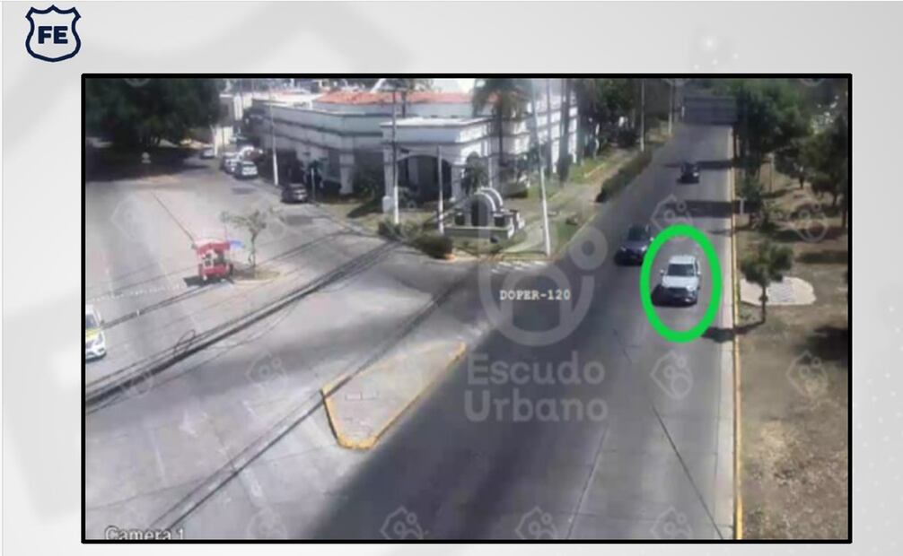 14:05 horas sobre los cruces de Sta. Rita y Calzada Lázaro Cárdenas col. Jardines de San Ignacio en Zapopan. Foto: Especial