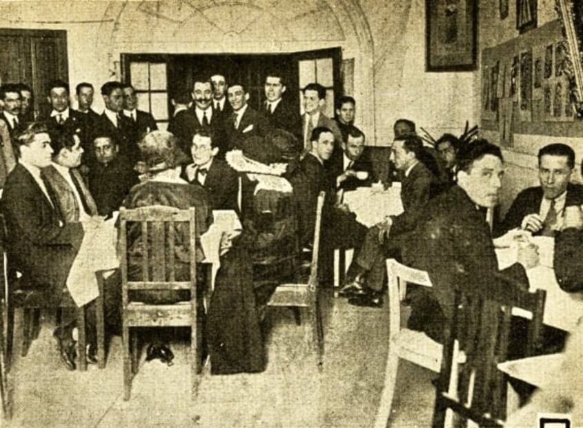El café de la Roma donde se reunían escritores y pintores hace 100 años