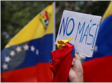 Candidatos presidenciales reclaman publicación de actas de elecciones en Venezuela