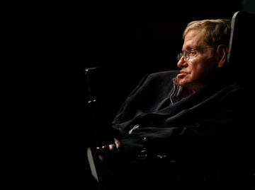 ¿Qué es la esclerosis lateral amiotrófica, la enfermedad que sufría Stephen Hawking?