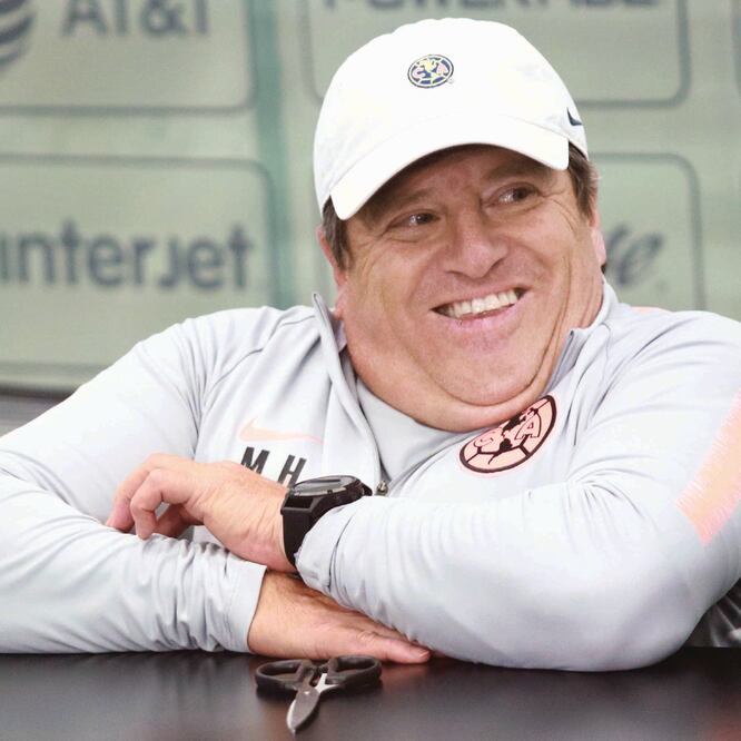 El entrenador prometió defender a muerte el orgullo azulcrema. (IMAGO7)