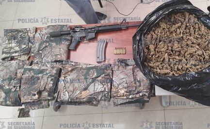 Detienen a 5 con chalecos tácticos con la leyenda de “Familia Michoacana”, armas y droga en Edomex