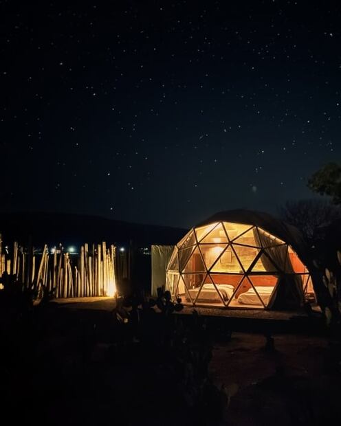 Cabañas y glampings para ver las lunas de octubre cerca de CDMX