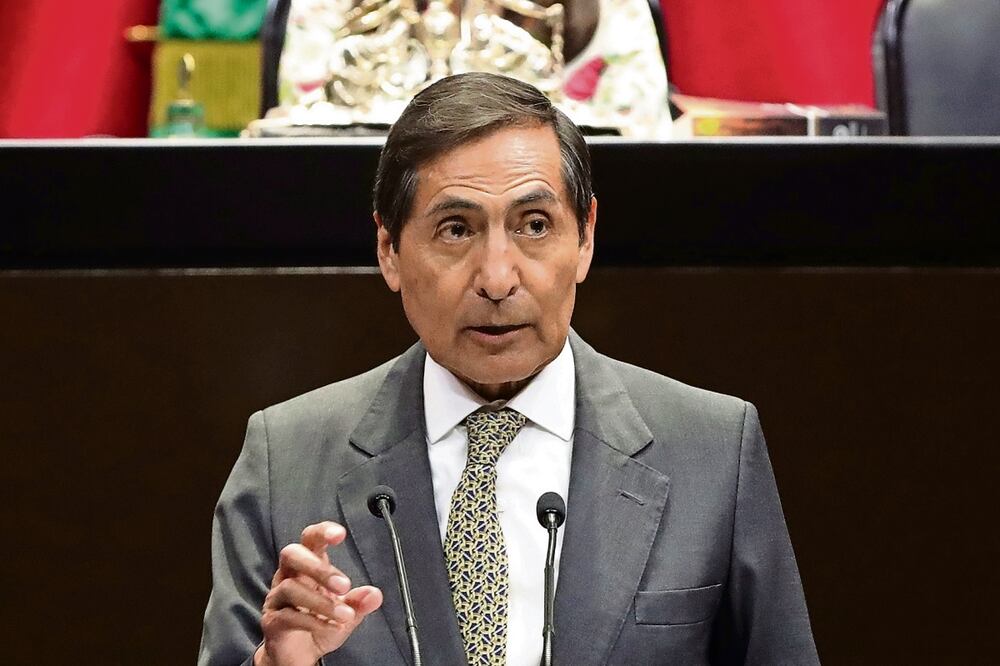 Rogelio Ramírez de la O, secretario de Hacienda, advirtió que ocho de cada 10 pesos del gasto público corresponden a compromisos obligatorios.