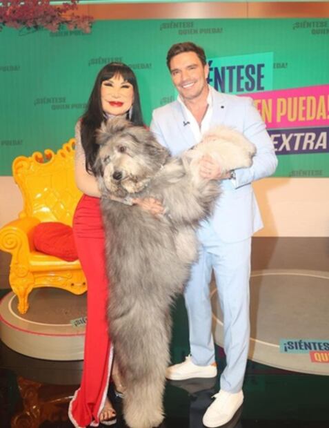 Lyn May estuvo como invitada al programa del actor, donde habló de uno de los momentos más difíciles de su vida. Foto: Instagram