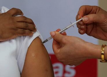 Mujer que murió en Perú tras ensayo Covid recibió placebo y no la vacuna, aseguran