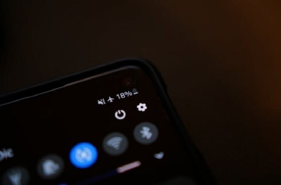 Cómo calibrar la batería del celular para que dure