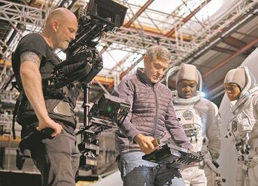 George Clooney se inspira en Alfonso Cuarón para "Cielo de medianoche"