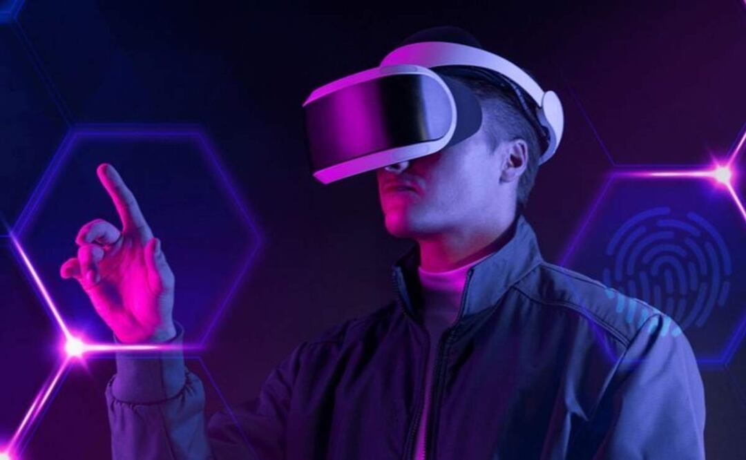 Se prevé que este comprenda una red amplia de espacios digitales habilitados por el desarrollo de tecnologías como la realidad aumentada (RA), la realidad virtual (RV) y la realidad mixta (RM)