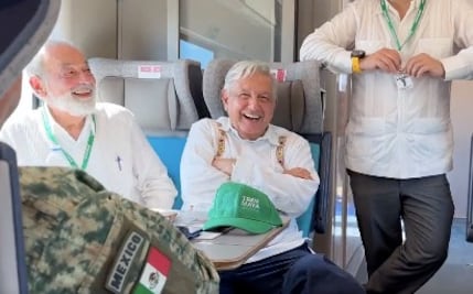“Control, control, habla AMLO”; revelan imágenes inéditas de supervisión del Tren Maya, con todo y Carlos Slim a bordo