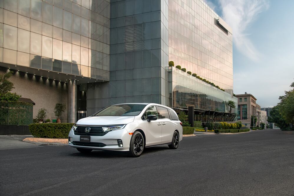 Honda Odyssey Black Edition 2023, una minivan con estilo más deportivo