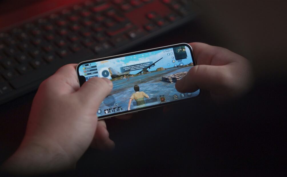 Celular gamer. Imagen: Unsplash