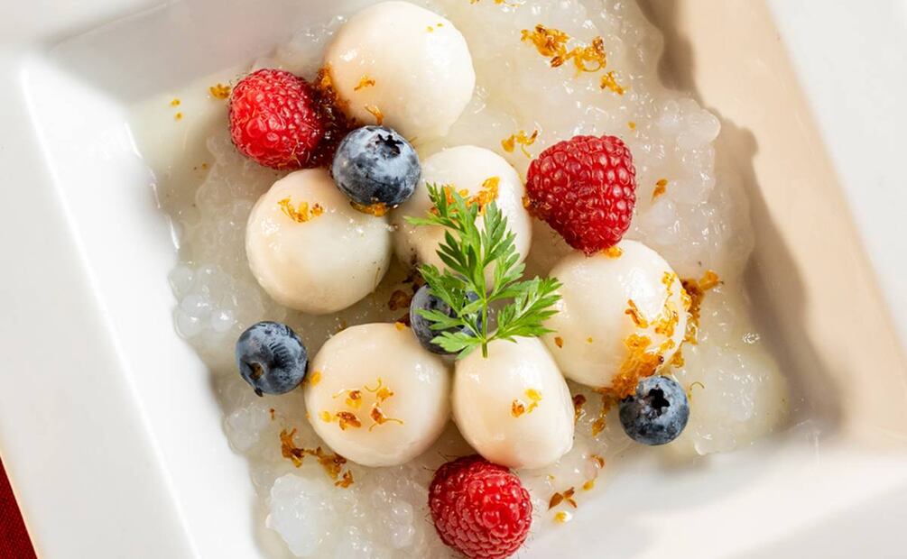 Bolitas de arroz con frutos rojos. Foto: cortesía