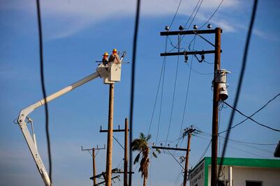 Embajador de España celebra cierre de compra del gobierno de AMLO de 13 plantas eléctricas a Iberdrola