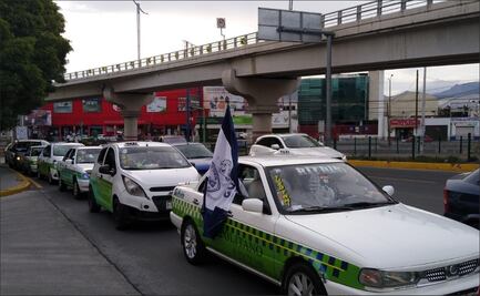 Desfile de autos acompaña la llegada del Pachuca al estadio Hidalgo