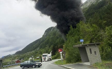 Noruega: Temen colapso de túnel submarino tras choque