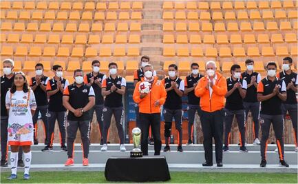 Alejandro Murat y Alebrijes presentan nuevo uniforme, inspirado en los bordados del Istmo 