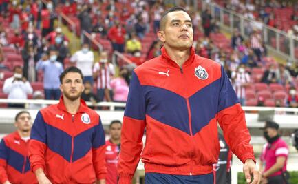 Sergio Flores nota a Chivas feliz con la propuesta de Leaño