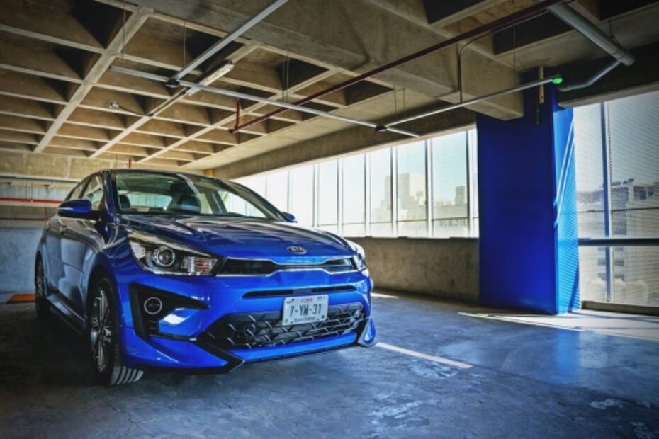 KIA Rio Sedán S Pack 2021: practicidad y estilo en un mismo paquete