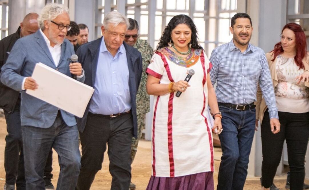 López Obrador revisó los avances de la construcción de la la Bodega Nacional de Arte, el Taller de Artes y Oficios y la nueva Cineteca Nacional. Foto: Twitter @martibatres
