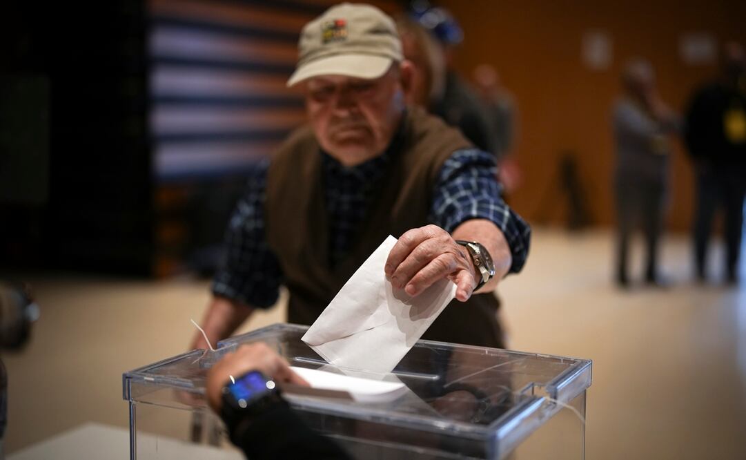 Talleres Gráficos imprimirá las boletas de la elección judicial. Foto: AP Foto/Emilio Morenatti