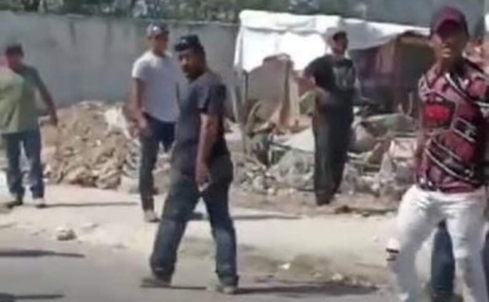 Un grupo de sujetos llegaron a desalojar a unas 60 familias yucatecas (05/03/2025). Foto: Especial