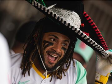 Fernando Tatís Jr revela la verdad sobre el sombrero de mariachi con el que celebraban los Padres