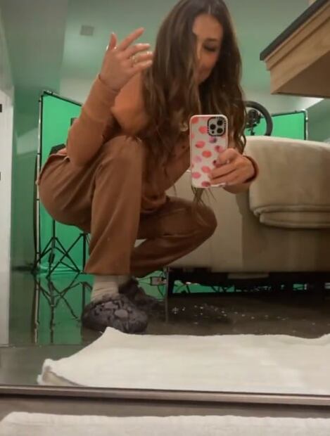 Casa de Thalía se inunda; “mejor me río para no llorar”, declara