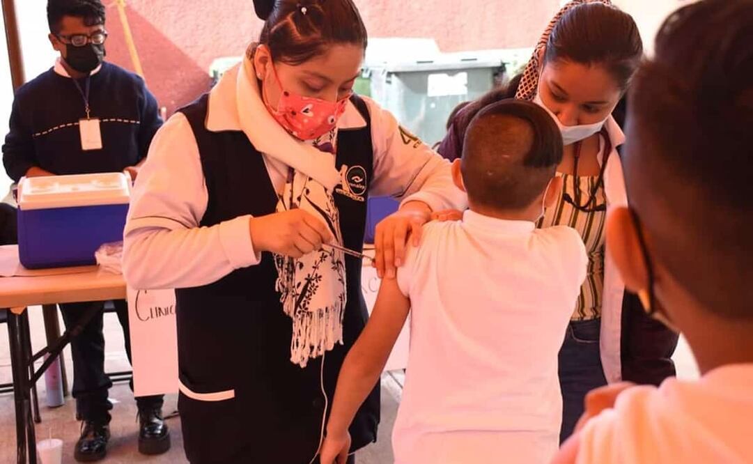 La segunda semana de vacunación para menores ha transcurrido sin contratiempos e inconvenientes. Foto: Especial