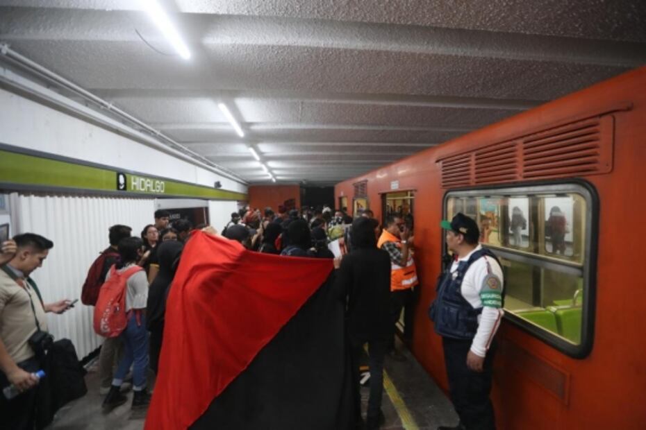 Minuto x minuto. Marcha conmemorativa del 2 de Octubre en CDMX