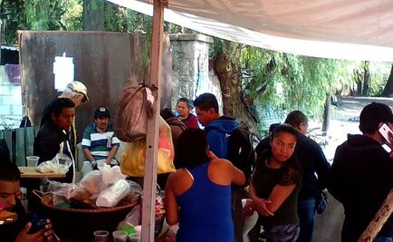 Pernoctan en la calle familias desalojadas de la colonia Ex Hacienda del Pedregal
