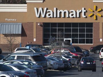 Ante aranceles de Trump, Walmart analiza sustituir productos; sin impacto por boicot, activa campaña "Hecho en México"