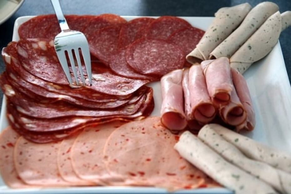 Qué es la baba que aparece en el jamón