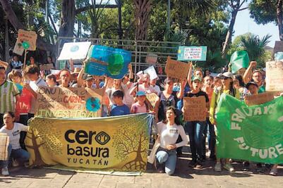 Se manifiestan contra el cambio climático